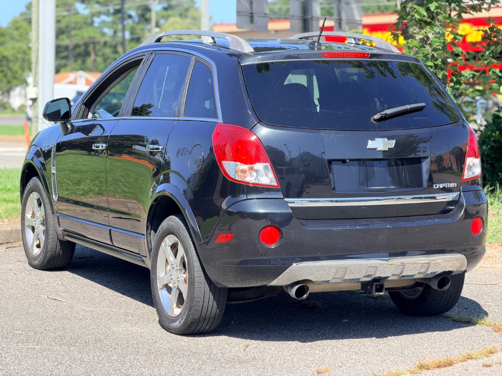 2012 Chevrolet Captiva - $3,250