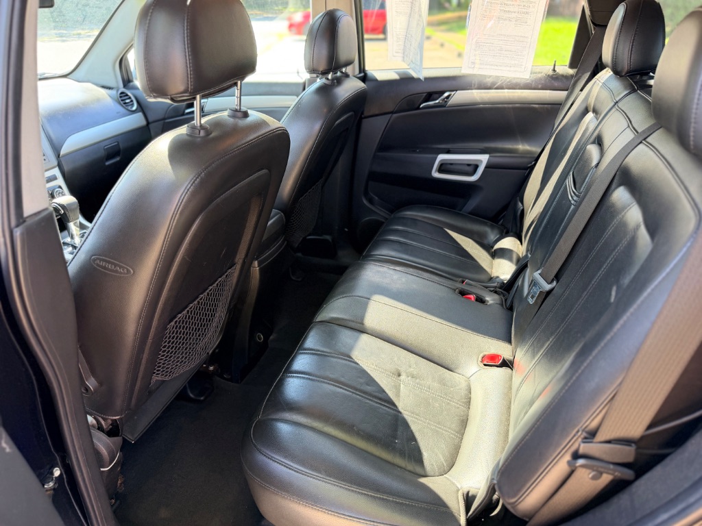 2012 Chevrolet Captiva - $3,250
