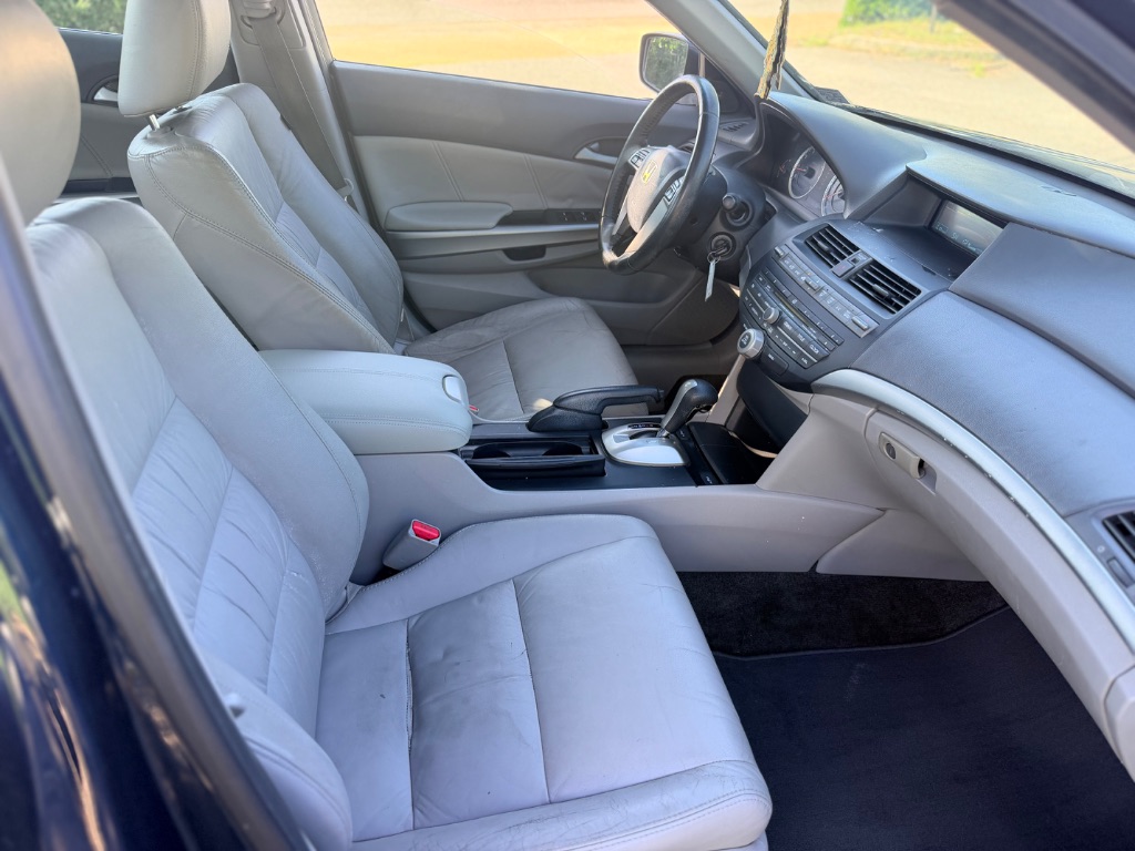 2010 Honda Accord - $6,995