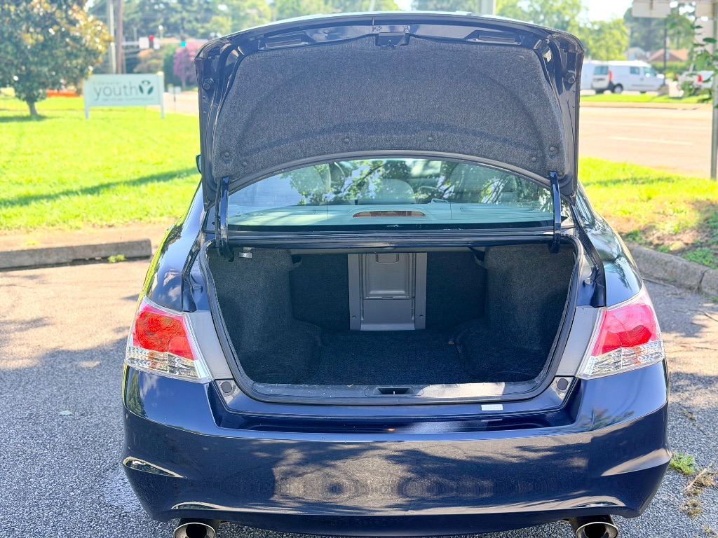 2010 Honda Accord - $6,995