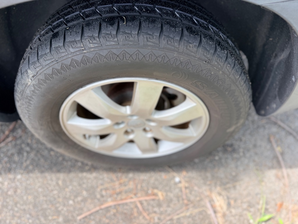 2013 Kia Sorento - $4,200