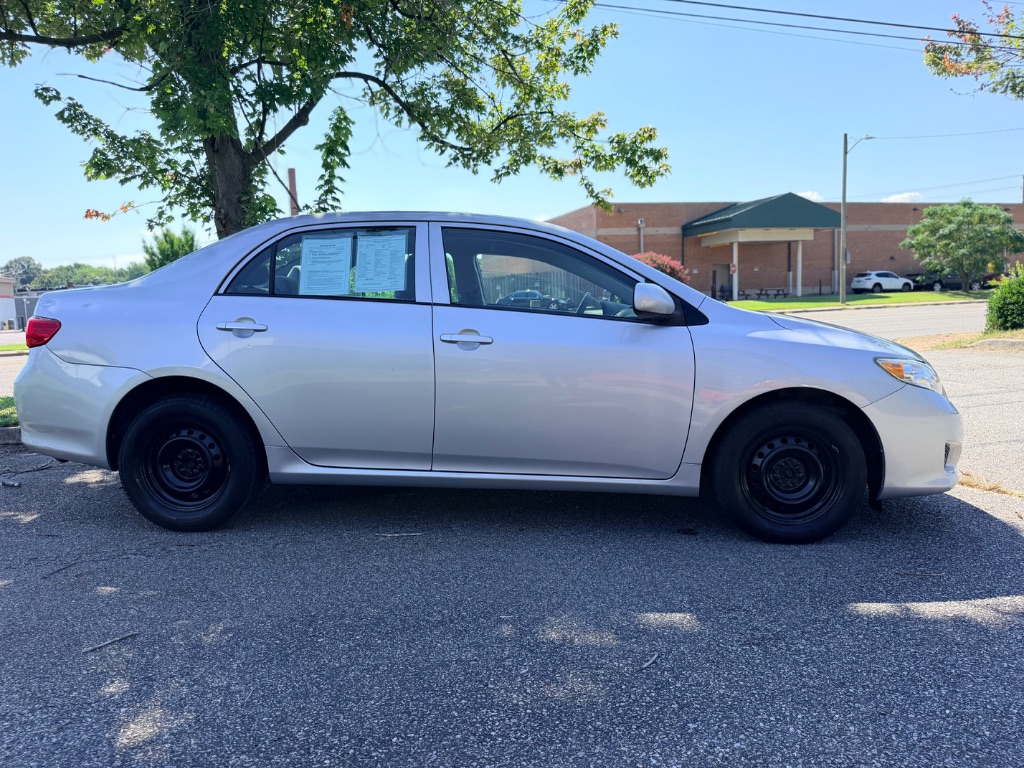 2010 Toyota Corolla - $5,885