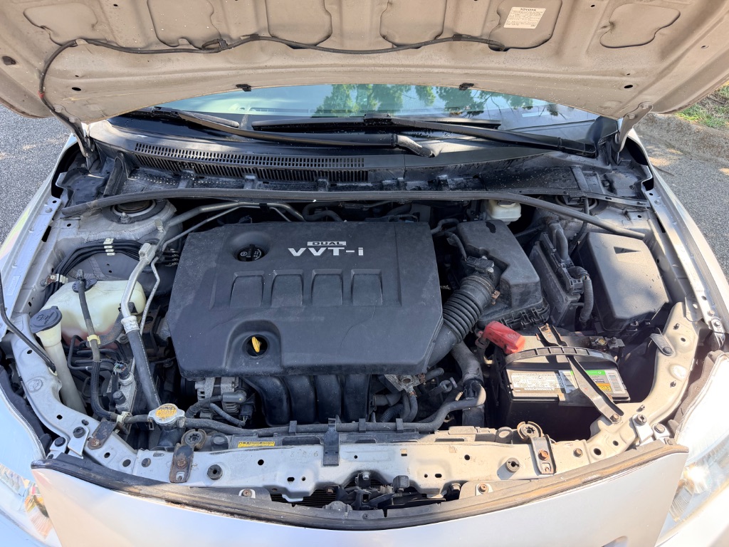 2010 Toyota Corolla - $5,885