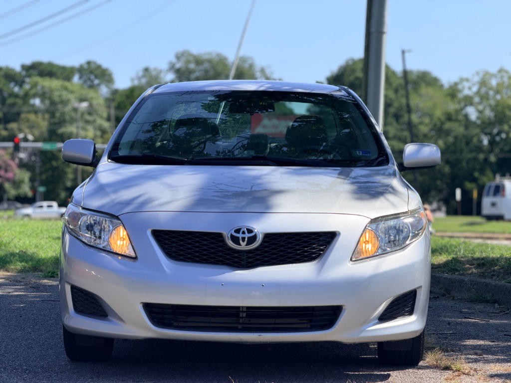 2010 Toyota Corolla - $5,885