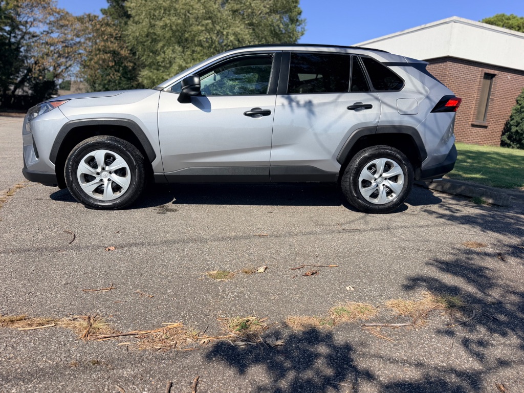 2021 Toyota RAV4 - $24,999