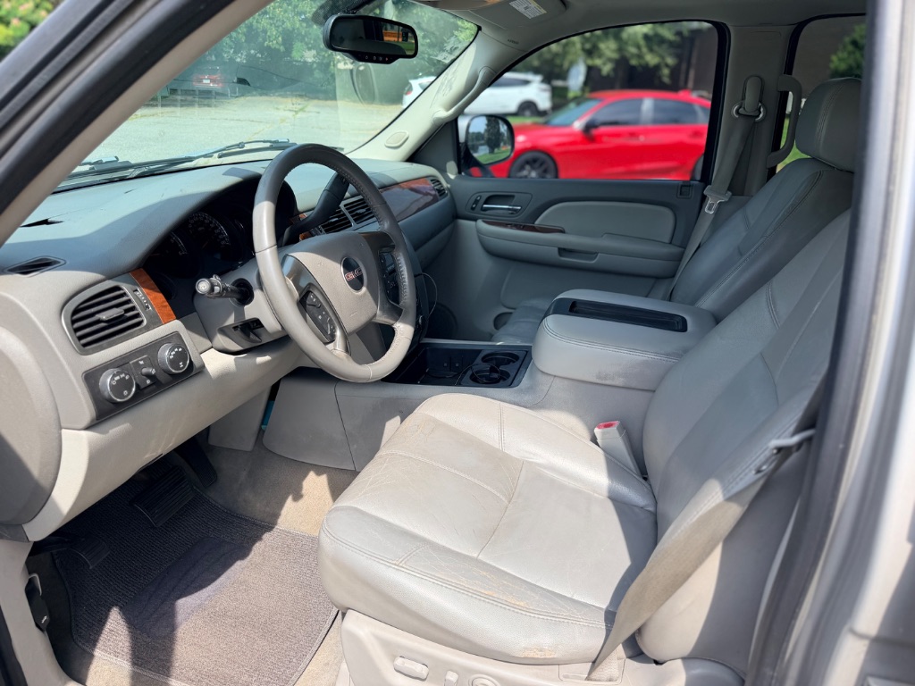 2007 GMC Yukon - $6,995