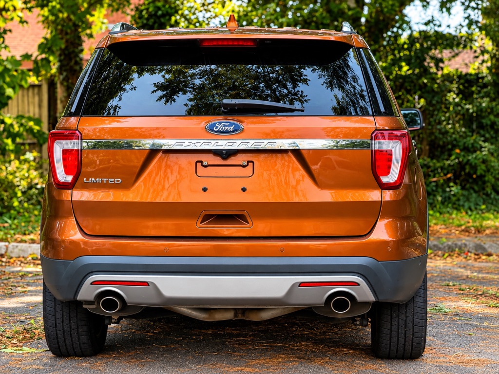 2017 Ford Explorer - $5,875