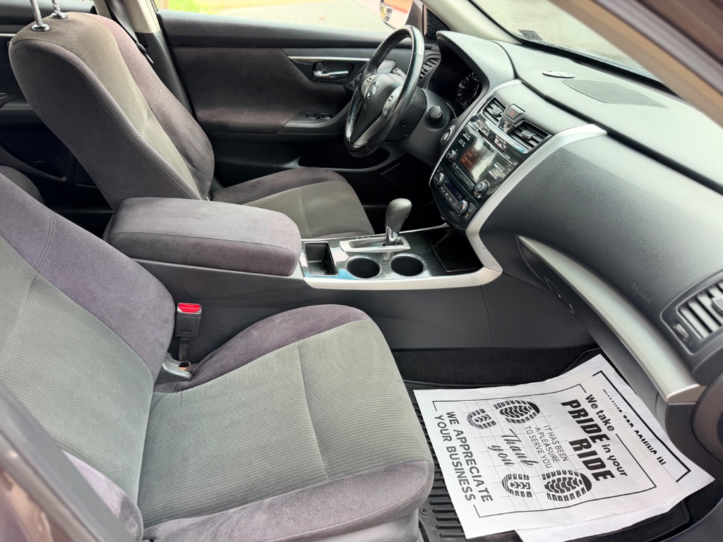2013 Nissan Altima - $6,100