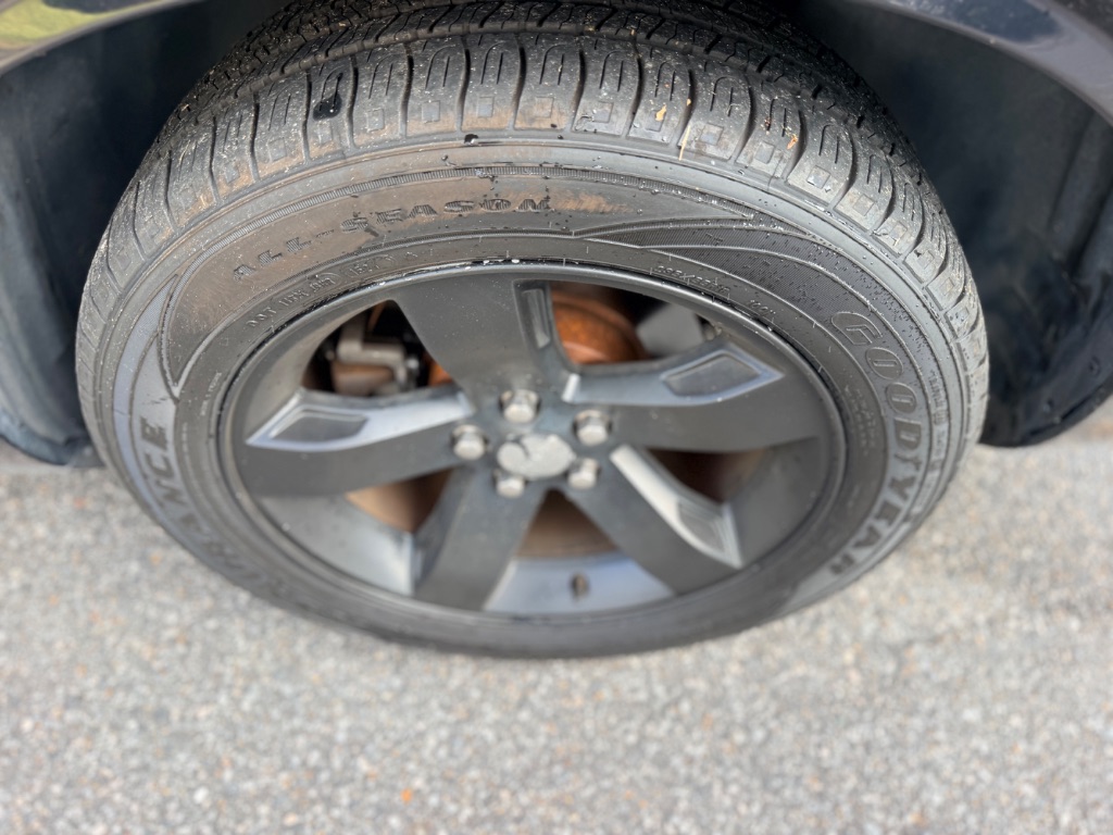 2013 Dodge Challenger - $8,499