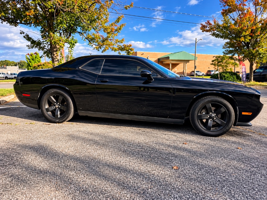 2013 Dodge Challenger - $8,499