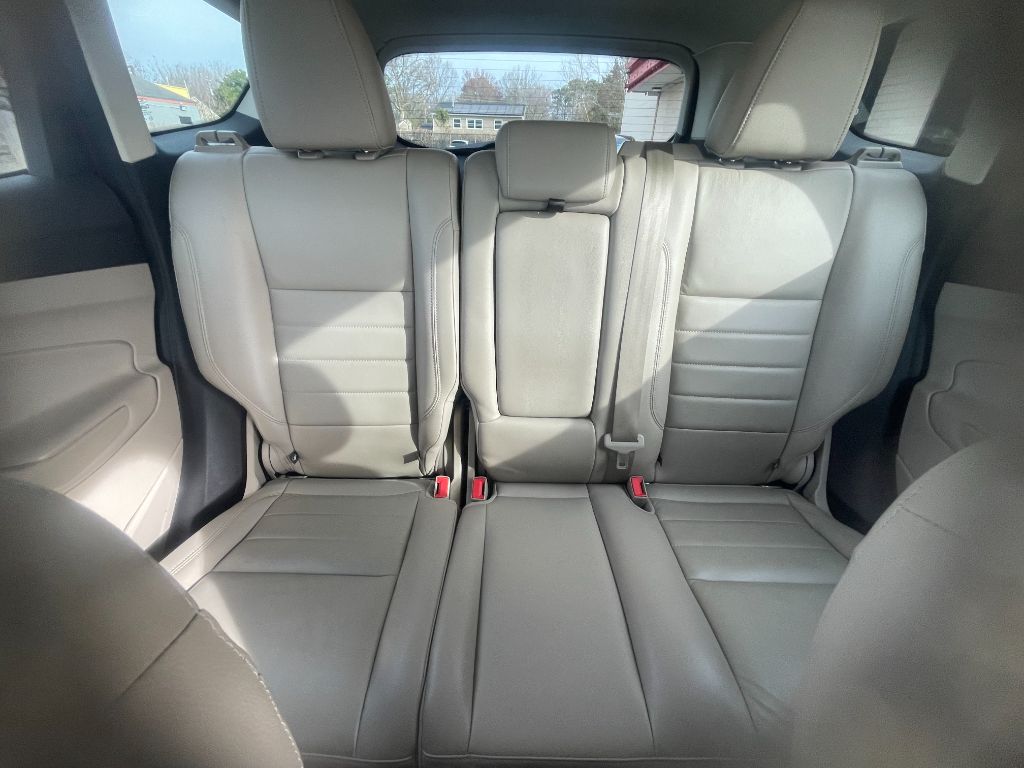 2015 Ford Escape - $8,520