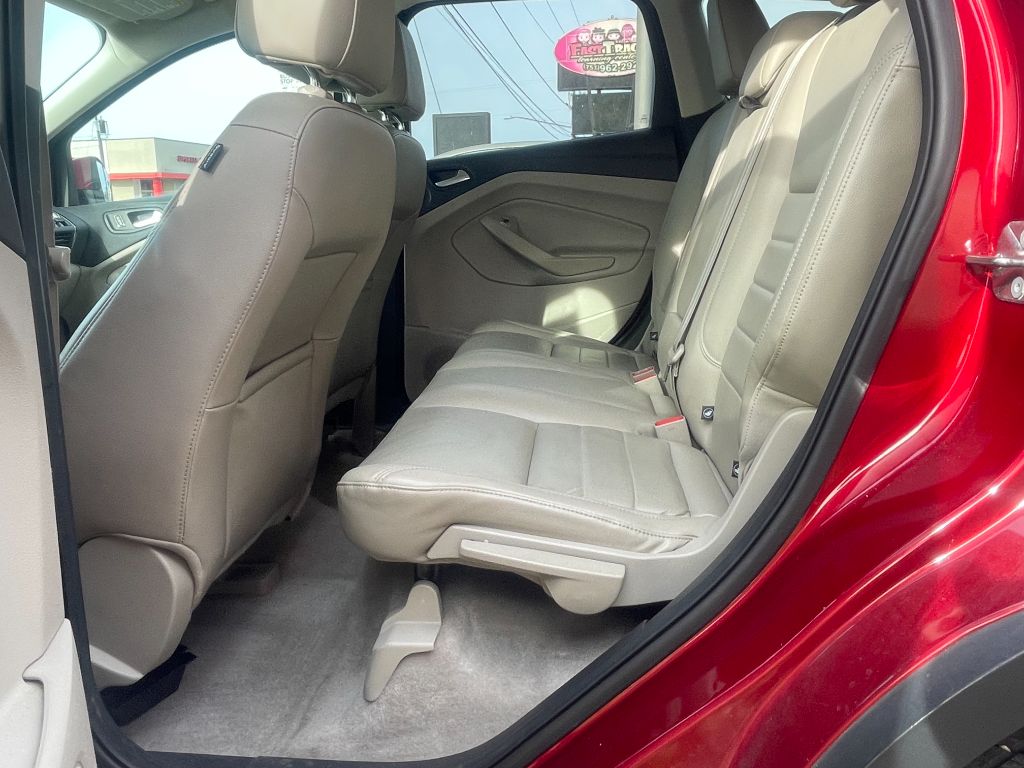 2015 Ford Escape - $8,520
