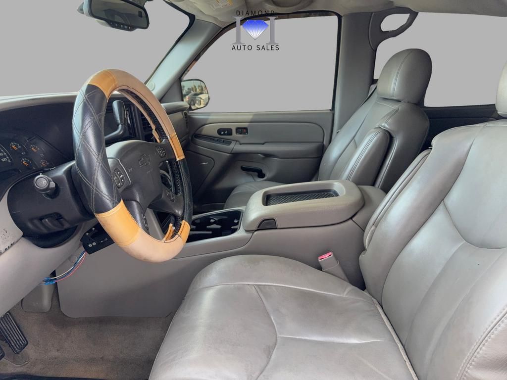 2005 Chevrolet Silverado - $16,990