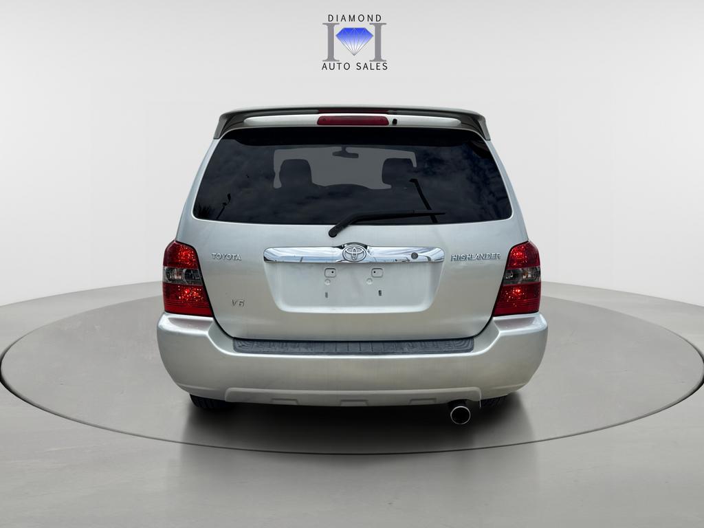 2007 Toyota Highlander - $9,990