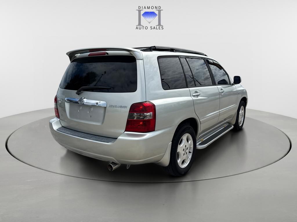 2007 Toyota Highlander - $9,990