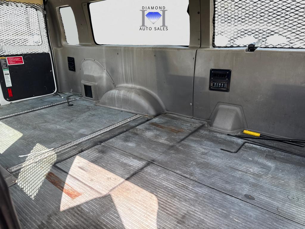 2009 Ford E-250 - $13,722