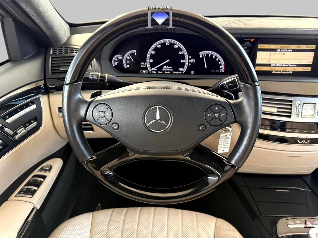 2010 Mercedes-Benz S-Class - $23,500