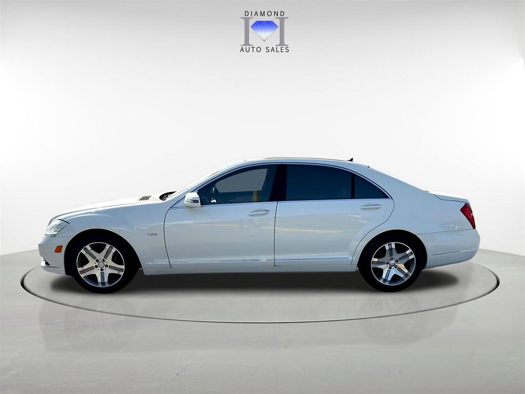 2010 Mercedes-Benz S-Class - $23,500