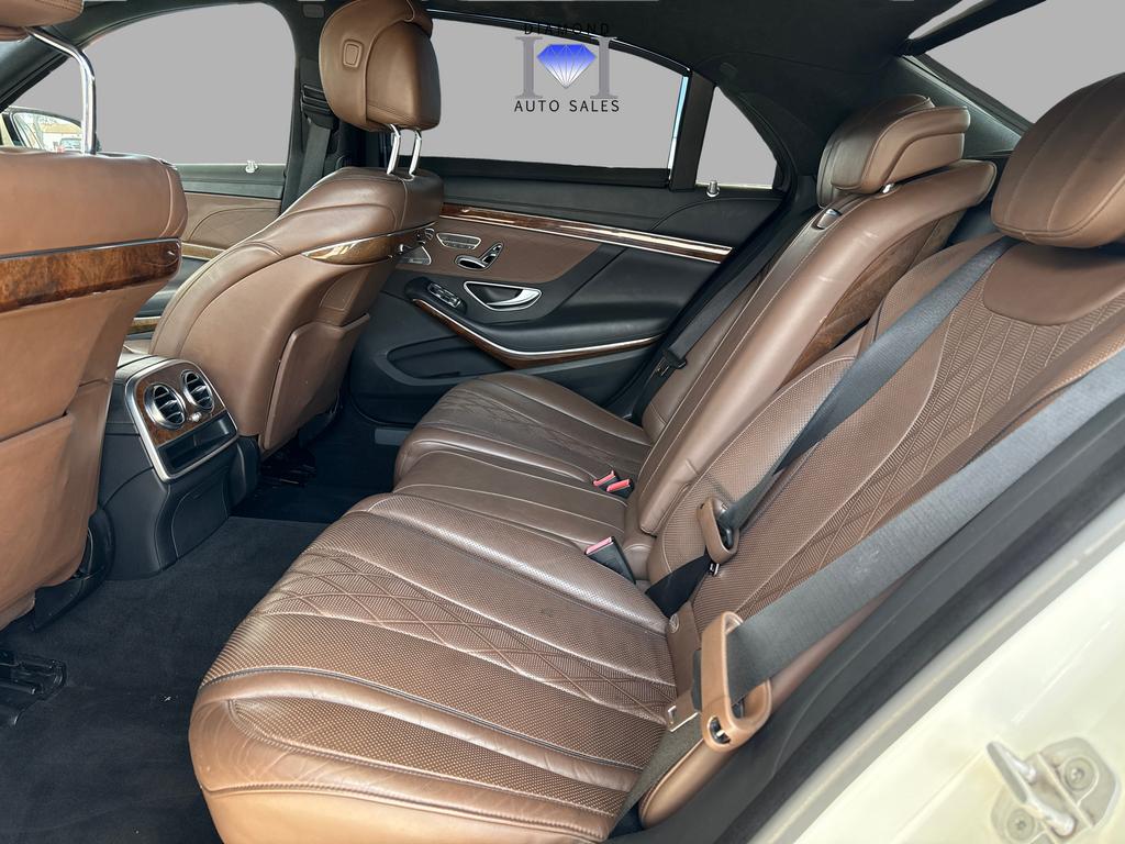 2015 Mercedes-Benz S-class - $31,990