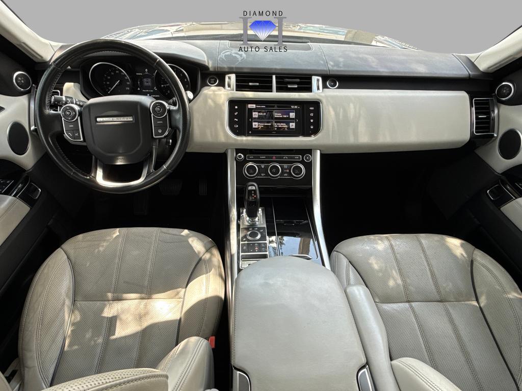 2016 Land Rover Range Rover Sport - $16,990