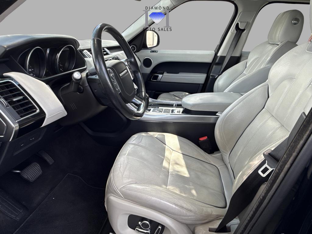 2016 Land Rover Range Rover Sport - $16,990