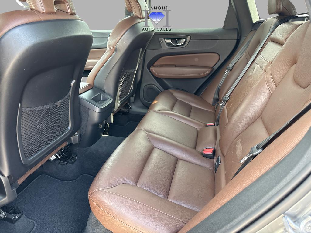 2020 Volvo XC60 - $20,712