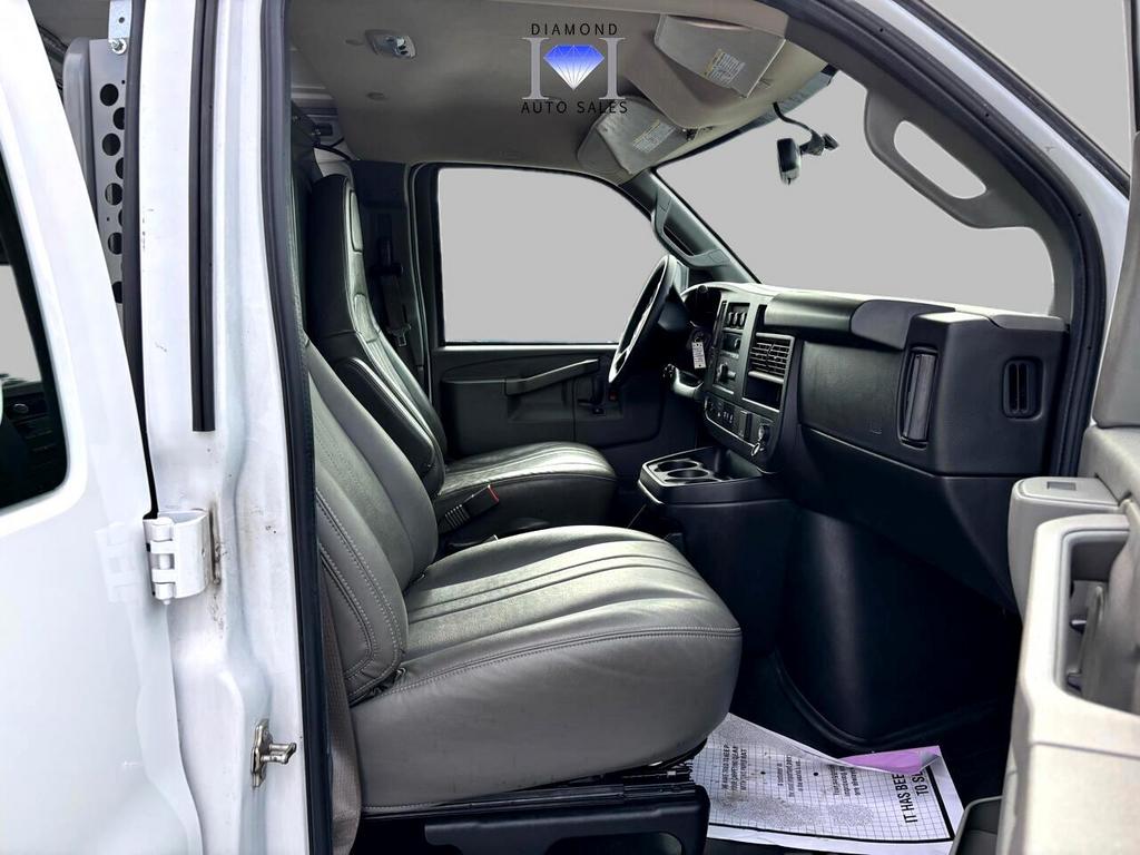 2022 Chevrolet Express - $18,890