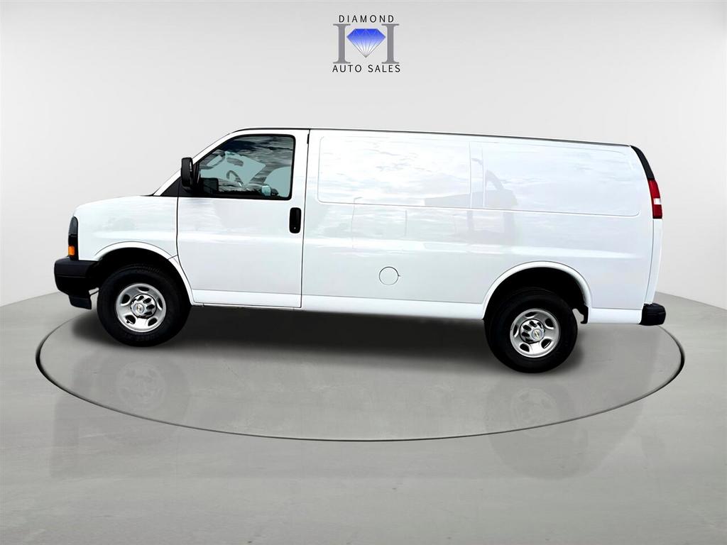 2022 Chevrolet Express - $18,890