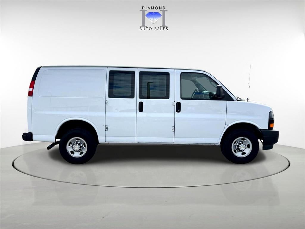 2022 Chevrolet Express - $18,890