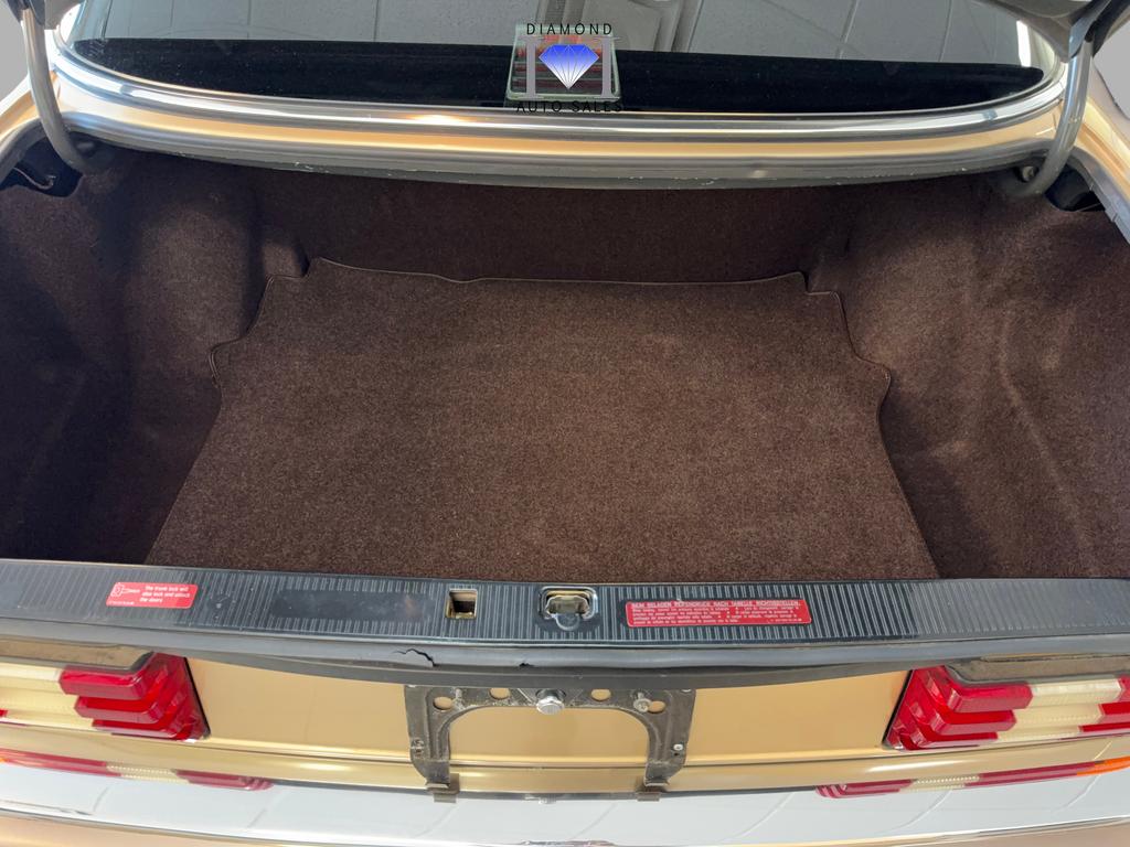 1986 Mercedes-Benz S-Class - $18,722