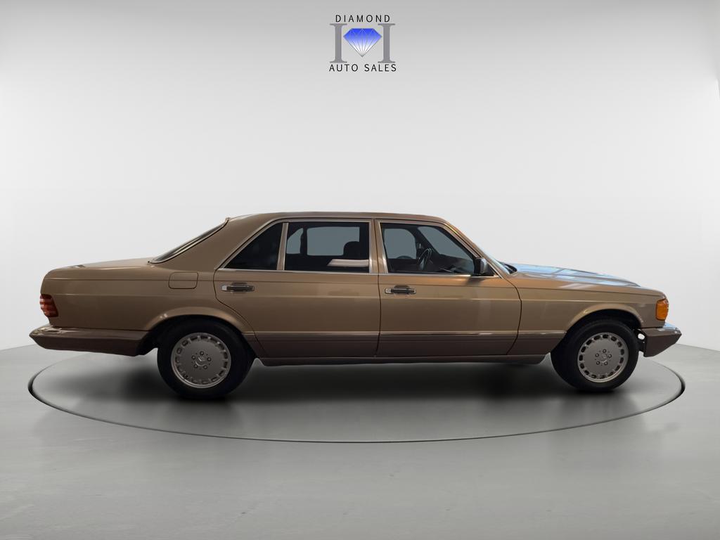 1986 Mercedes-Benz S-Class - $18,722