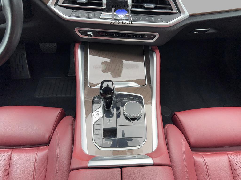 2022 BMW X6 - $53,990
