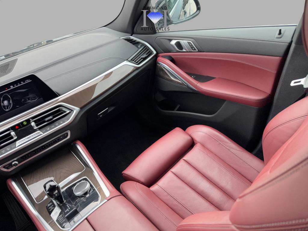 2022 BMW X6 - $53,990