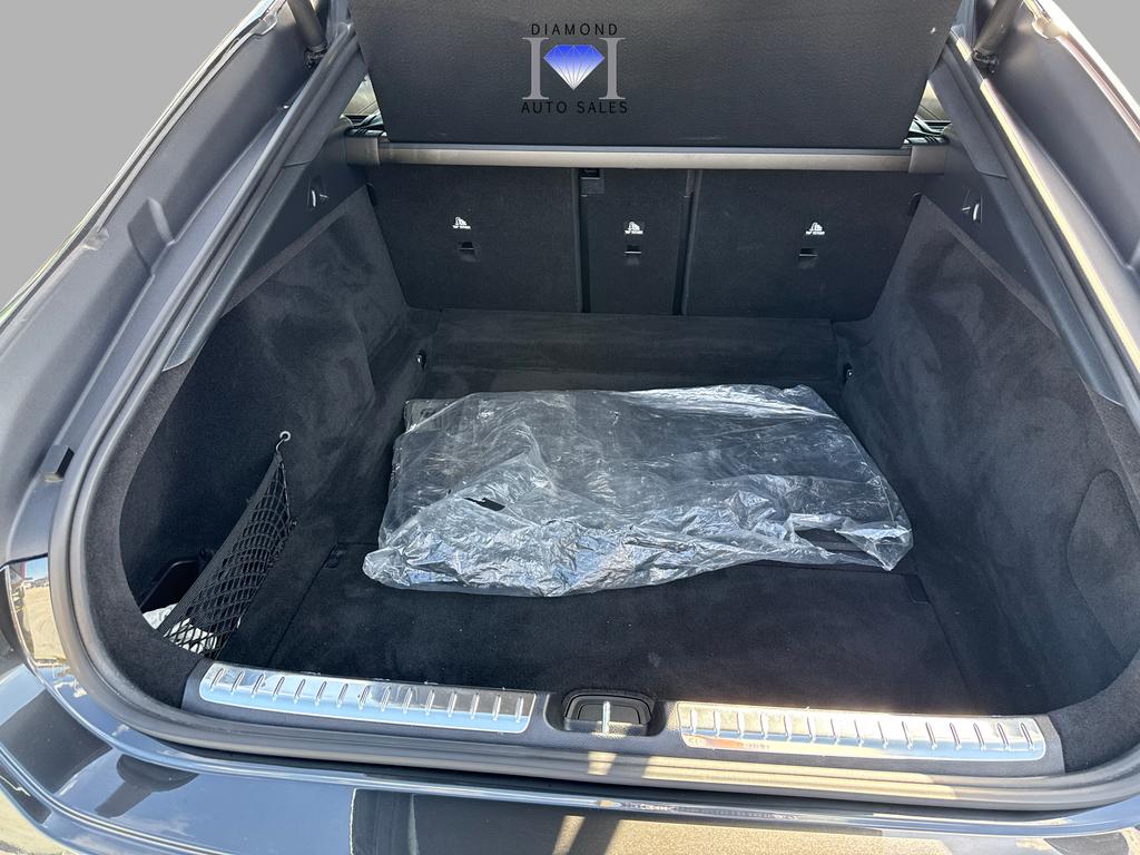 2022 Mercedes-Benz Eqs-class Sedan - $39,972