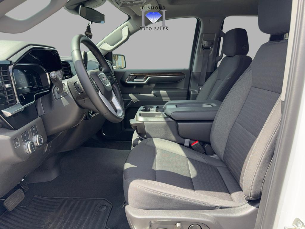 2023 GMC Sierra 1500 - $39,722