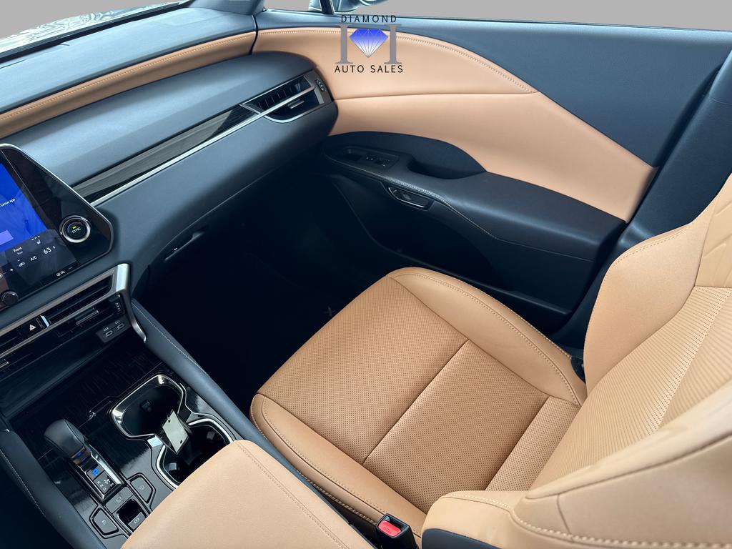2025 Lexus ES - $50,777