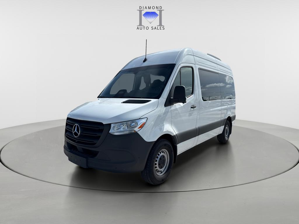 2025 Mercedes-Benz Sprinter - $48,348