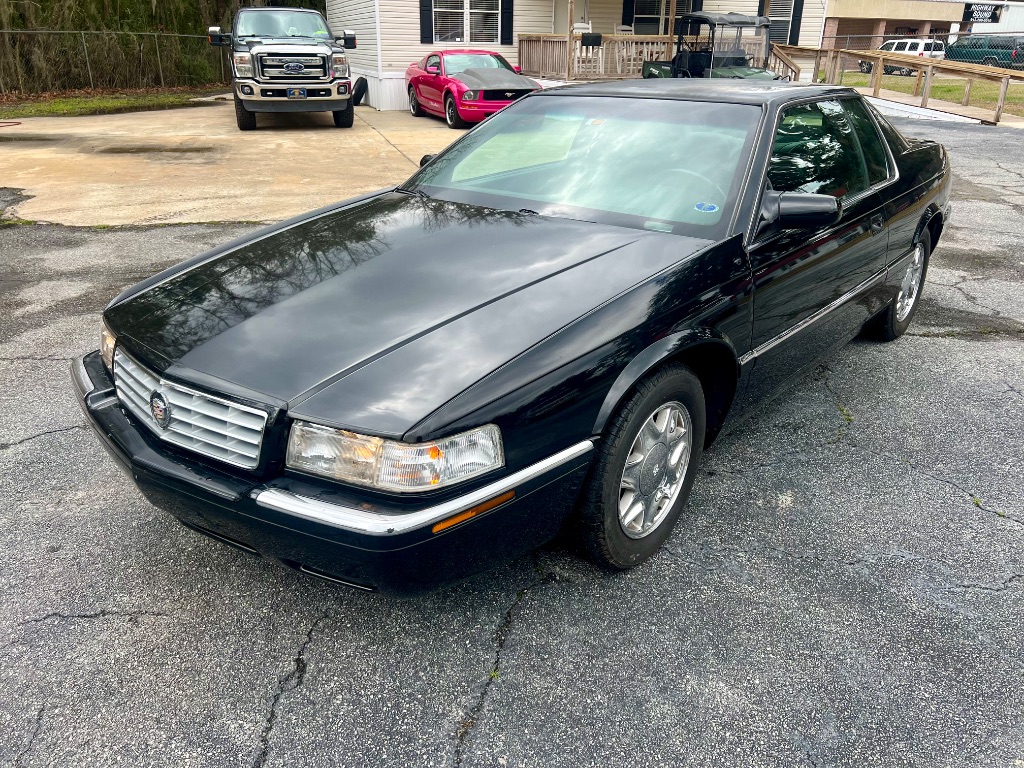 2000 Cadillac Eldorado ESC photo