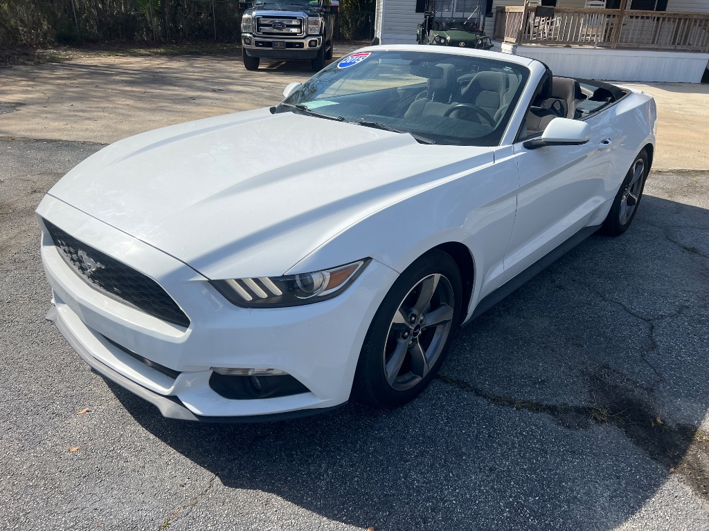 2015 Ford Mustang photo