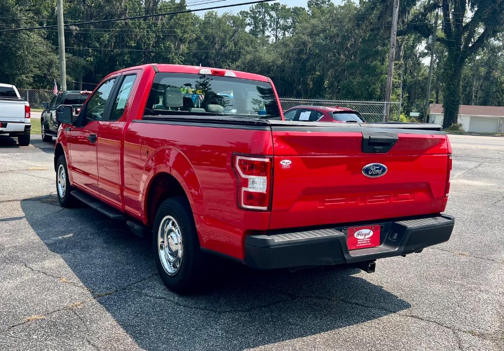 2018 Ford F150 - $13,900