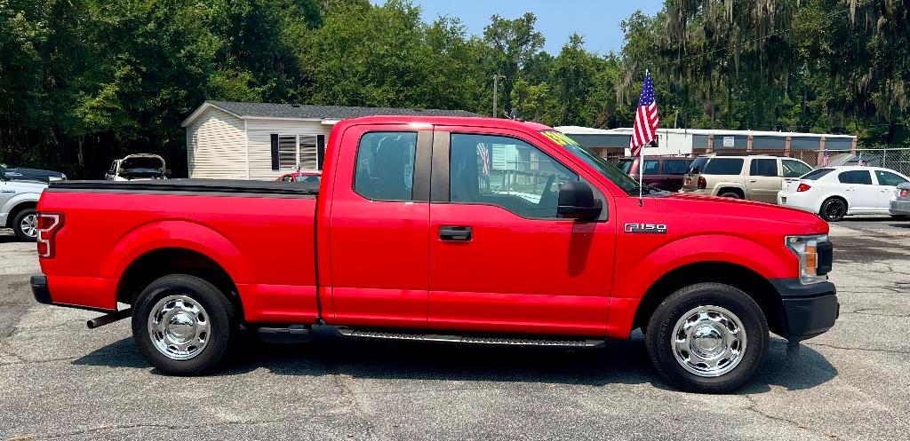 2018 Ford F150 - $13,900