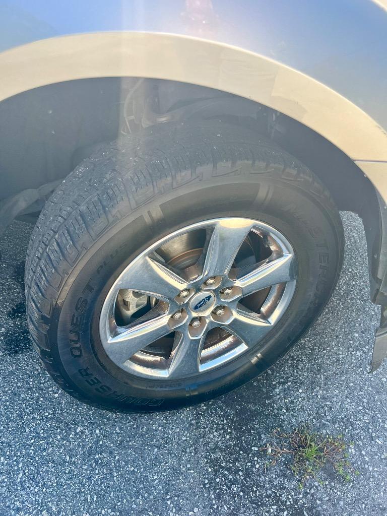 2019 Ford F-150 - $16,900