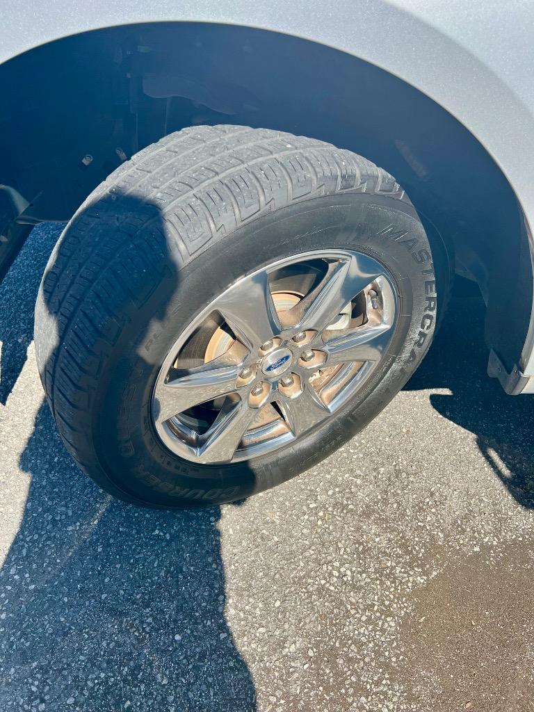 2019 Ford F-150 - $16,900