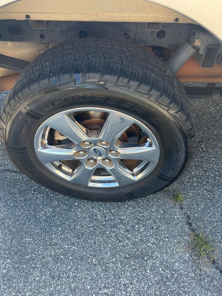 2019 Ford F-150 - $16,900