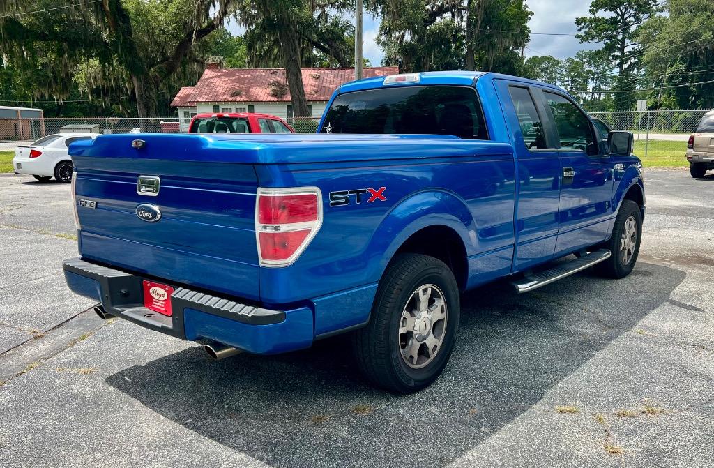 2010 Ford F-150 - $8,900