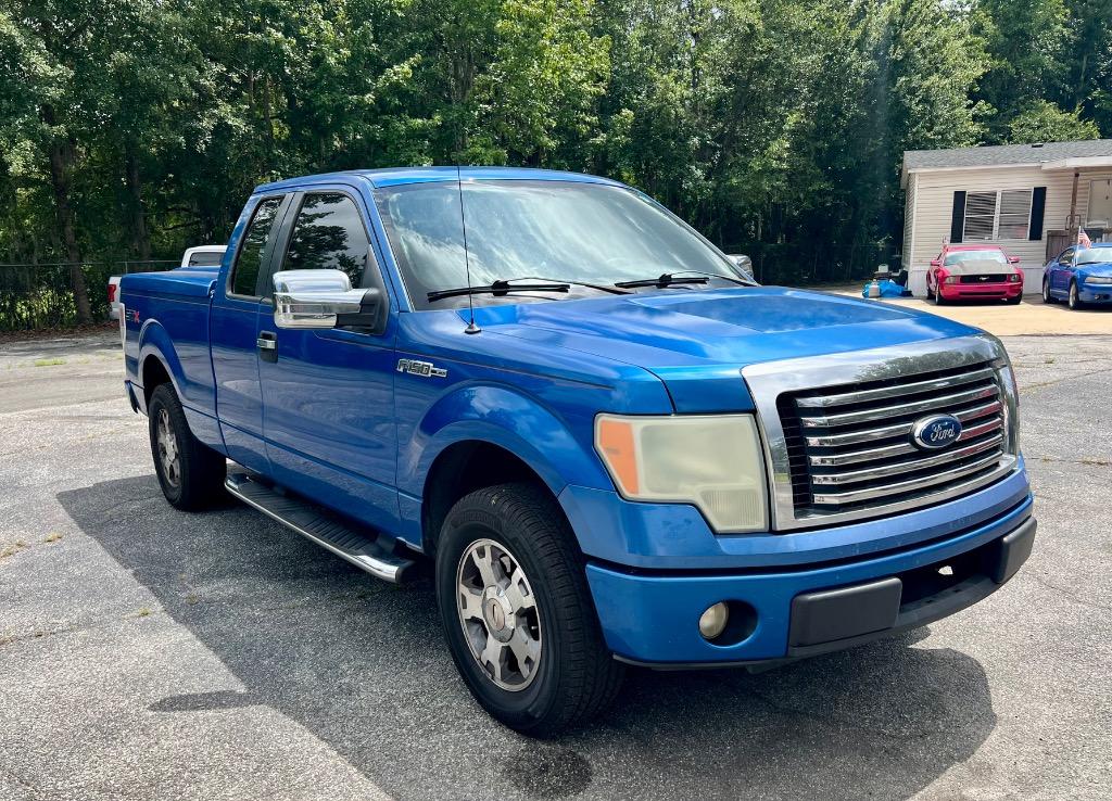 2010 Ford F-150 - $8,900