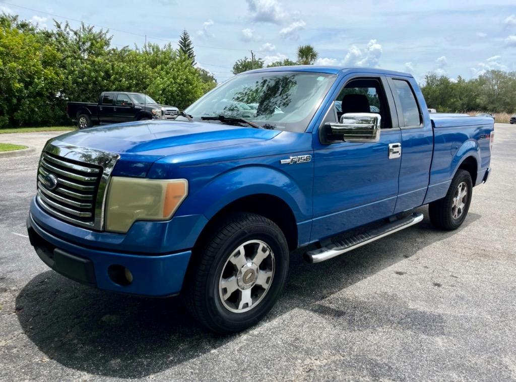 2010 Ford F-150 - $8,900