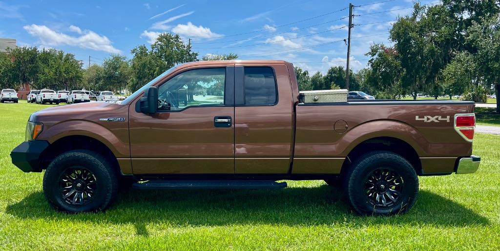 2011 Ford F-150 - $11,900