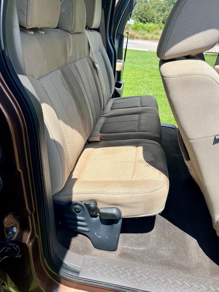 2011 Ford F-150 - $11,900