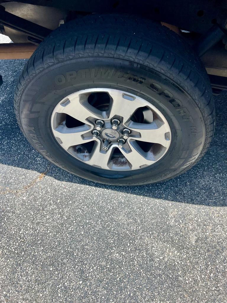 2014 Ford F-150 - $15,900